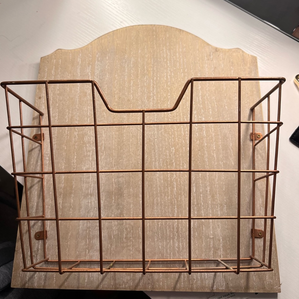 Storage bin/ shelf
